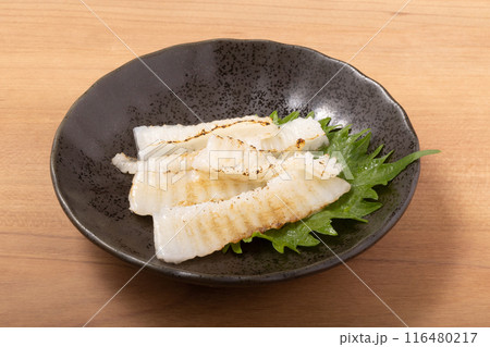 炙り えんがわ 刺身（あぶらがれい）の写真素材 [116480217] - PIXTA