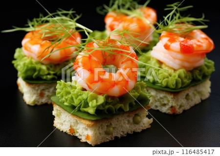 Delicious sandwiches with shrimps. 116485417