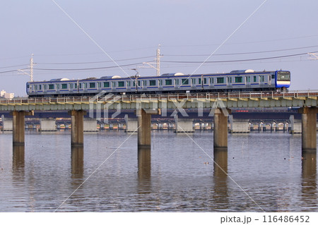 鹿島線を走行するE235系の試運転列車 116486452