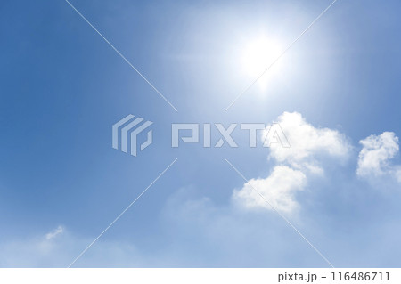 夏の空と太陽と雲 横浜 夏の空と太陽と雲 横浜 116486711