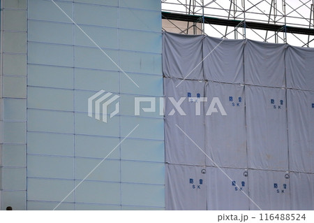 解体工事の防音シート　イメージ 116488524