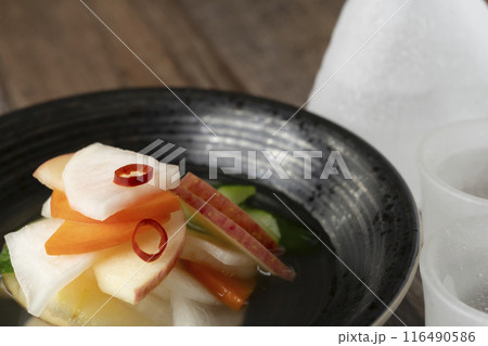 水キムチ 自然光 水キムチ 自然光 116490586