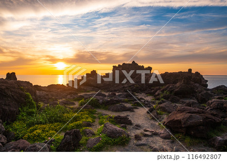 十六羅漢岩・夕景 116492807