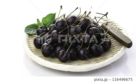 アメリカンチェリー （ 白背景 ） 116496675