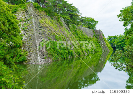 三重県 伊賀上野城の日本一の高石垣 三重県 伊賀上野城の日本一の高石垣 116500386