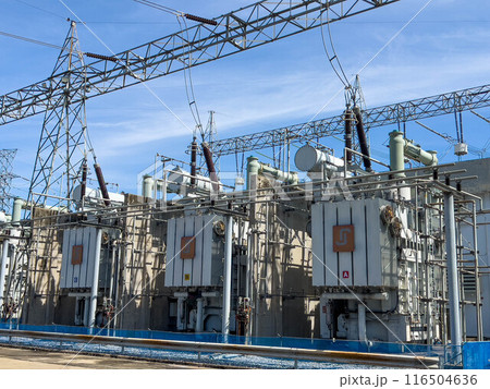 300 MVA 3 phase transformer connected in a 500 kV power system, ready for electrical power transmission 116504636