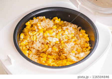 トウモロコシの炊き込みご飯 116504846