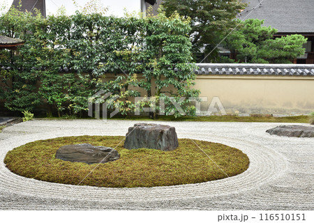 雨あがりの龍源院 一枝坦 亀島 雨あがりの龍源院 一枝坦 亀島 116510151