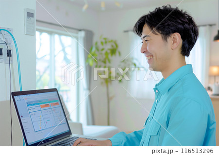 プロバイダのスタッフが出張して光ファイバーの速度を確認_1 116513296