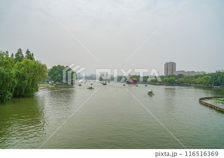大明湖の風景 116516369