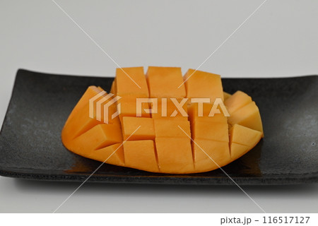 みずみずしい、おいいしい甘いマンゴー 116517127