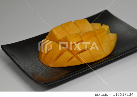 みずみずしい、おいいしい甘いマンゴー 116517134