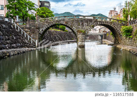 中島川と眼鏡橋【長崎市】 中島川と眼鏡橋【長崎市】 116517588