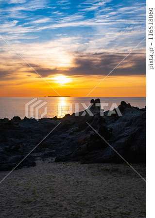 十六羅漢岩・夕景 116518060