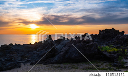 十六羅漢岩・夕景 116518131
