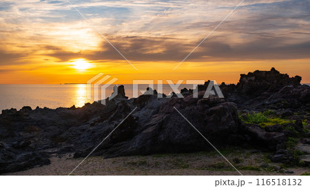 十六羅漢岩・夕景 116518132
