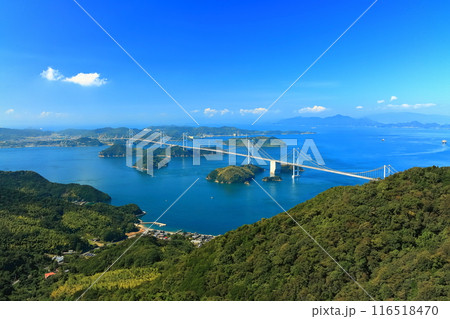 【愛媛県】亀老山展望台から眺めた しまなみ海道(来島海峡大橋) 【愛媛県】亀老山展望台から眺めた しまなみ海道(来島海峡大橋) 116518470