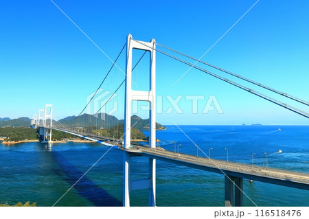 【愛媛県】来島海峡大橋と来島海峡（しまなみ海道） 116518476