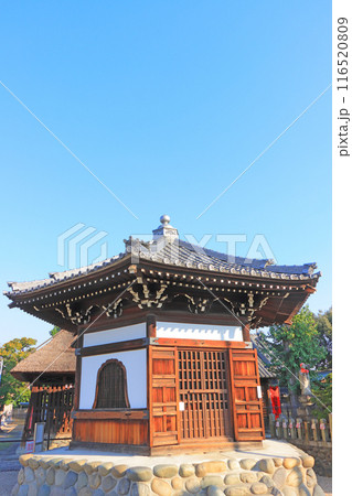 愛知県名古屋市、荒子観音六角堂の風景 116520809