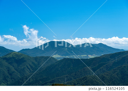 毛無山　稜線から見た蒜山　岡山県真庭郡新庄村 116524105