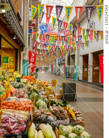 福岡_川端通商店街の風景 116524564