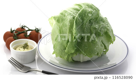 新鮮なレタスとプチトマト 116528090