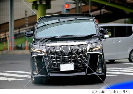 黒いミニバン イメージ 黒いミニバン イメージ 116531980