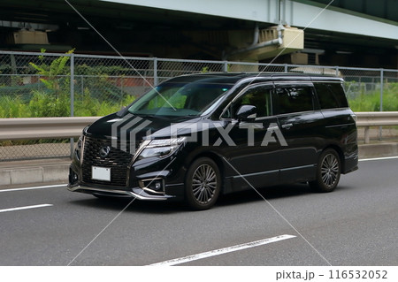 黒いミニバン イメージ 黒いミニバン イメージ 116532052