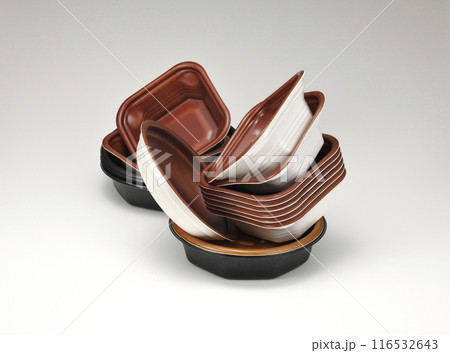 資源ごみイメージ・発泡容器 116532643