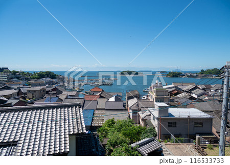 鞆城跡に建つ福山市鞆の浦歴史民俗資料館から見る絶景 鞆城跡に建つ福山市鞆の浦歴史民俗資料館から見る絶景 116533733