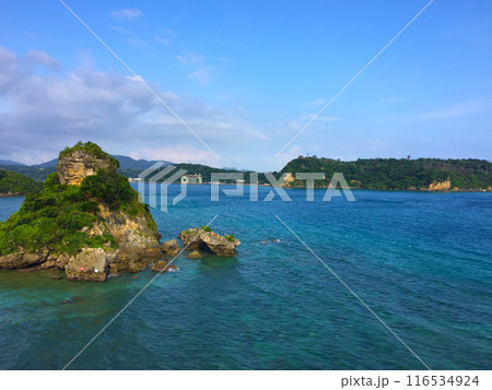 青い海と空 116534924
