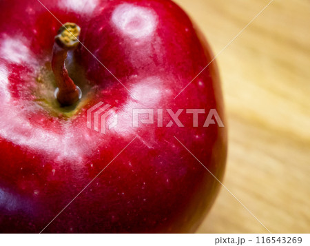 Ripe Apple Texture. Detailed view of an apple with water drops. 116543269
