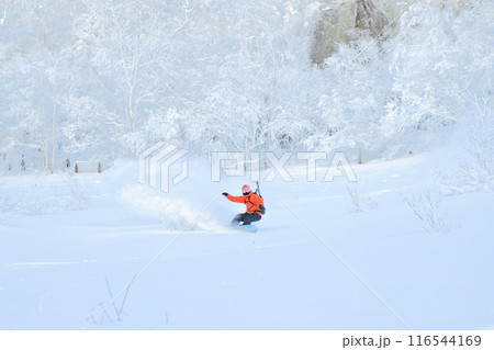 バックカントリースノーボード 116544169