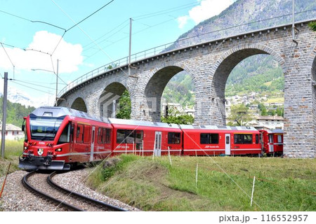 ループ線を一回り、高度が10m以上下がりました ループ線を一回り、高度が10m以上下がりました 116552957