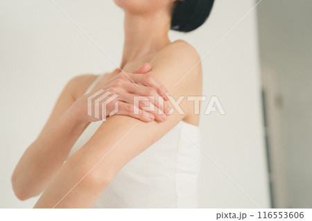 50s beauty 116553606