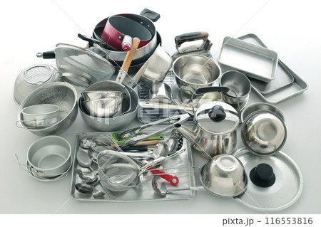 家庭から出る小物類の金属ゴミ 家庭から出る小物類の金属ゴミ 116553816