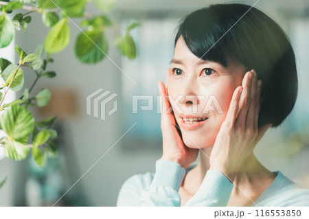 50s beauty 116553850