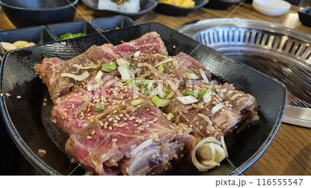 Korean bbq Marinated Grilled Beef Ribs 116555547