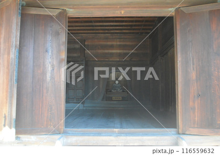 小野篁公 坐像（足利学校･孔子廟(大成殿) 内部／栃木県足利市昌平町2338） 116559632