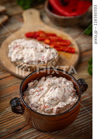 Cream cheese and pepper spread 116560503