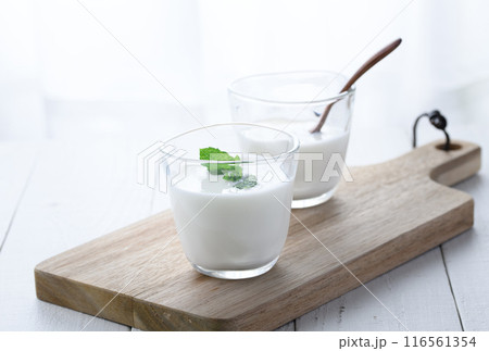 飲むヨーグルト 116561354