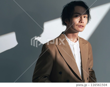 メンズポートレート メンズポートレート 116561504