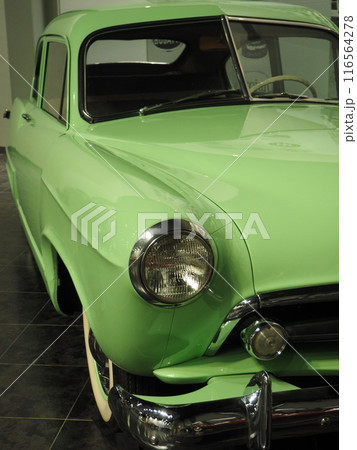 アメリカのクラシックカー　博物館展示車両 116564278