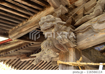 埼玉県秩父郡小鹿野町河原沢の龍頭(りゅうとう)神社 守り神の獅子 埼玉県秩父郡小鹿野町河原沢の龍頭(りゅうとう)神社 守り神の獅子 116566114