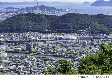 宇多津町の街並み　マルナカ　スーパーセンター宇多津店　青ノ山山頂展望台　香川県宇多津町 116568713