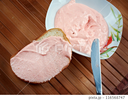 Taramasalata 116568747