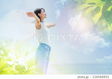 健やかな女性ポートレート 116568952