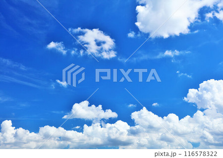 夏の青空と雲 夏の青空と雲 116578322