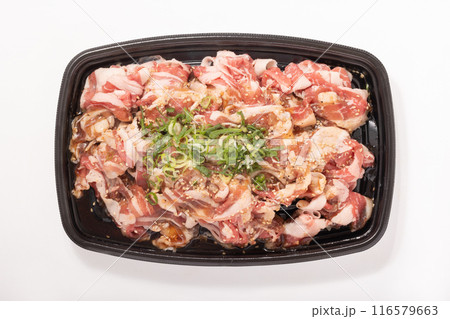 ［アメリカ産　アンガス牛］牛バラ　焼肉用（味付） 116579663