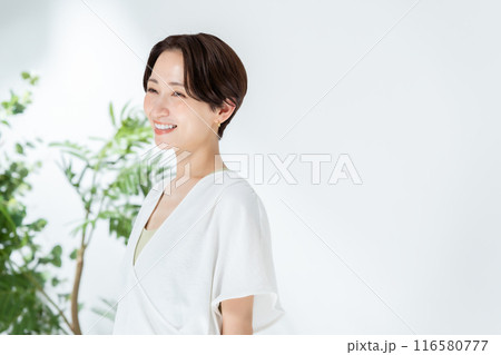 スポーツウエアの女性 116580777